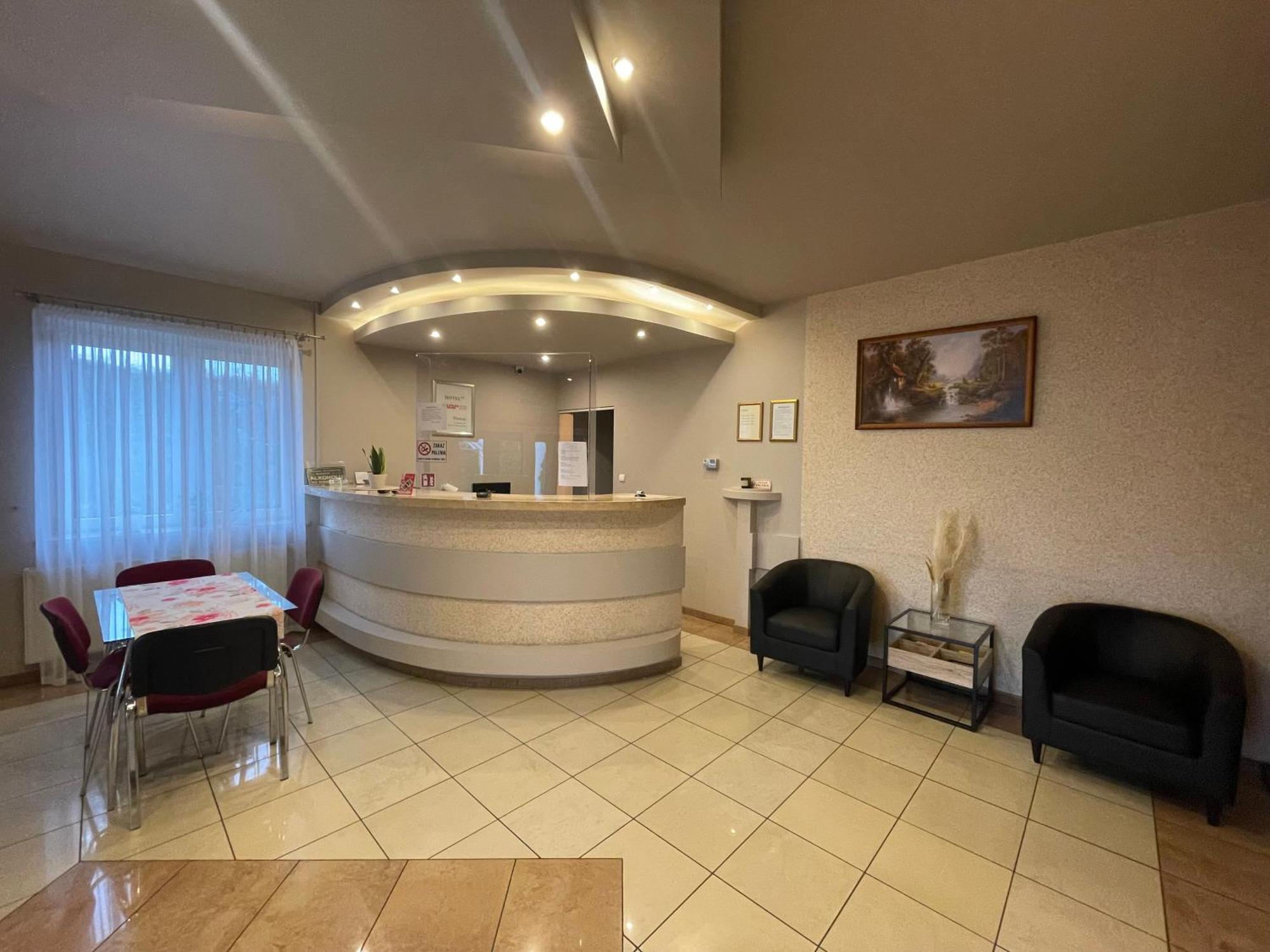 Hotel Marco Plonsk Szkolna 115 Εξωτερικό φωτογραφία